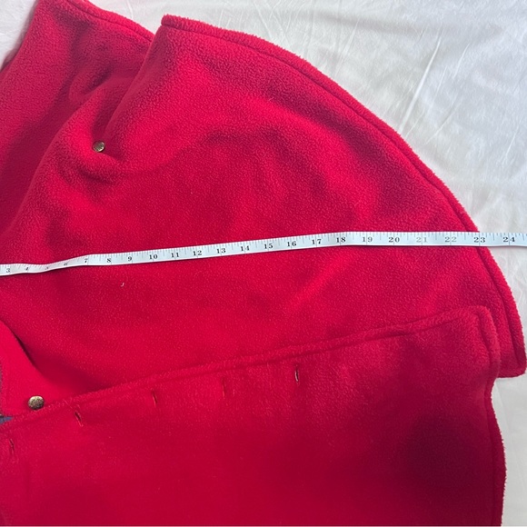 precious girls CAPE, red, fleece, flannel lined. - Picture 8 of 9